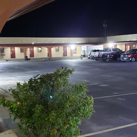 Economy Inn Odessa Exterior photo